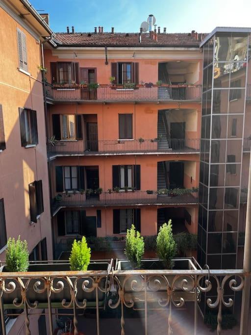 Appartement Casa Mila De Angeli, Fiera, San Siro à Milan Extérieur photo